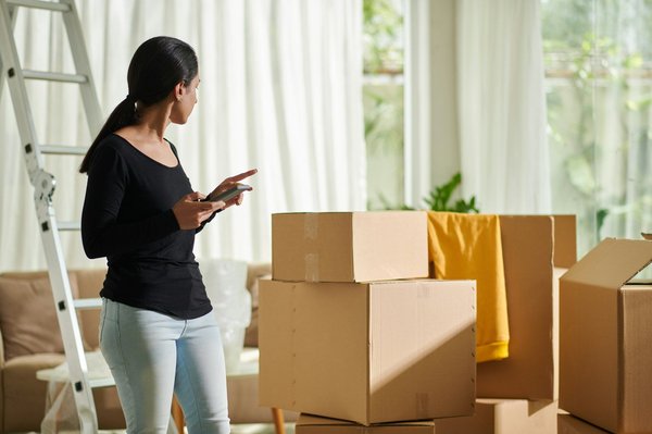 What are the best apps for coordinating a house move in Edinburgh?